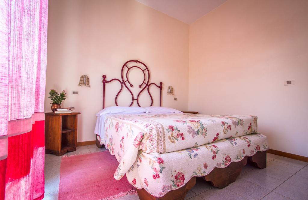 Villa Fedora Lizzano in Belvedere Szoba fotó